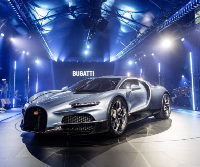 Шефът на Bugatti: Бъдещето на суперколите е в двигателите с вътрешно горене